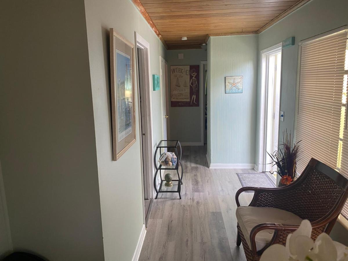 3 Bedroom House Fenced Backyard Private Patio Areas Grill Firepit Plenty Parking! Quick Access 10 Min To Beach Airport Delray West Palm ليك وورث المظهر الخارجي الصورة