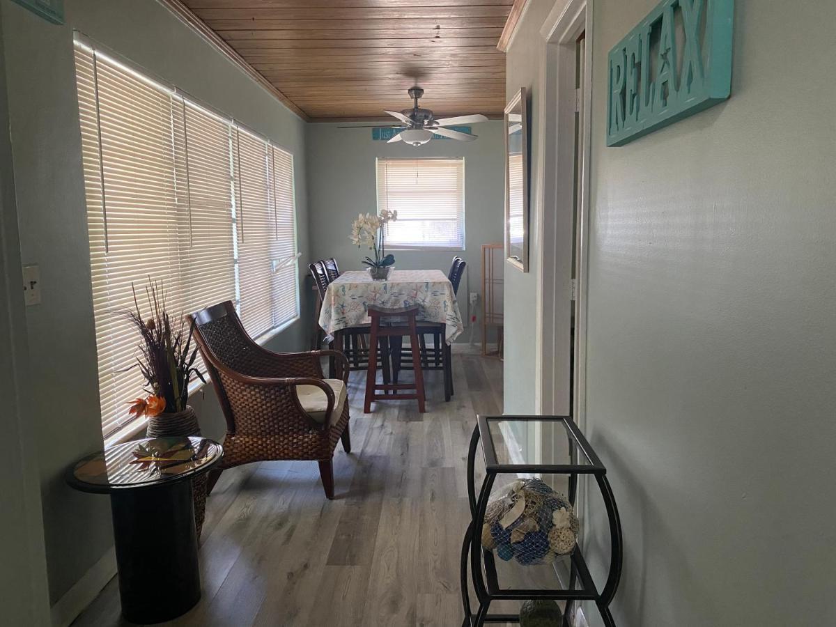 3 Bedroom House Fenced Backyard Private Patio Areas Grill Firepit Plenty Parking! Quick Access 10 Min To Beach Airport Delray West Palm ليك وورث المظهر الخارجي الصورة